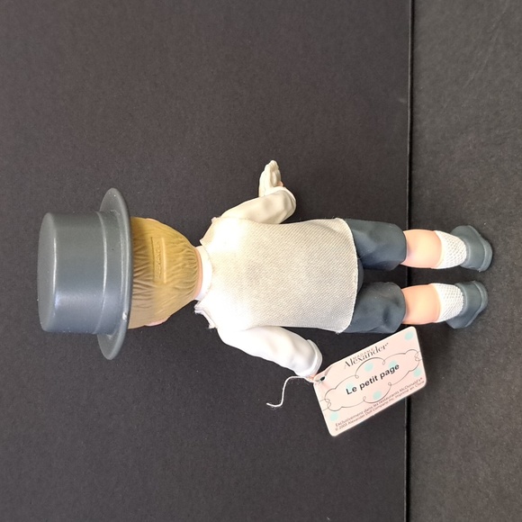 Vintage 2003 Madame Alexander "Ring Carrier " McDonald's toy - Picture 2 of 4